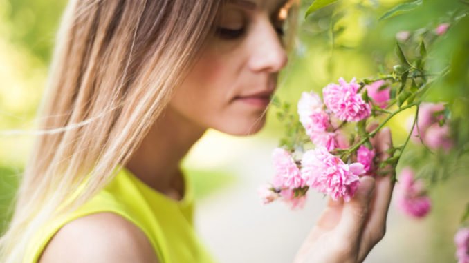 © Halfpoint - Fotolia.com Garten Duft Aroma