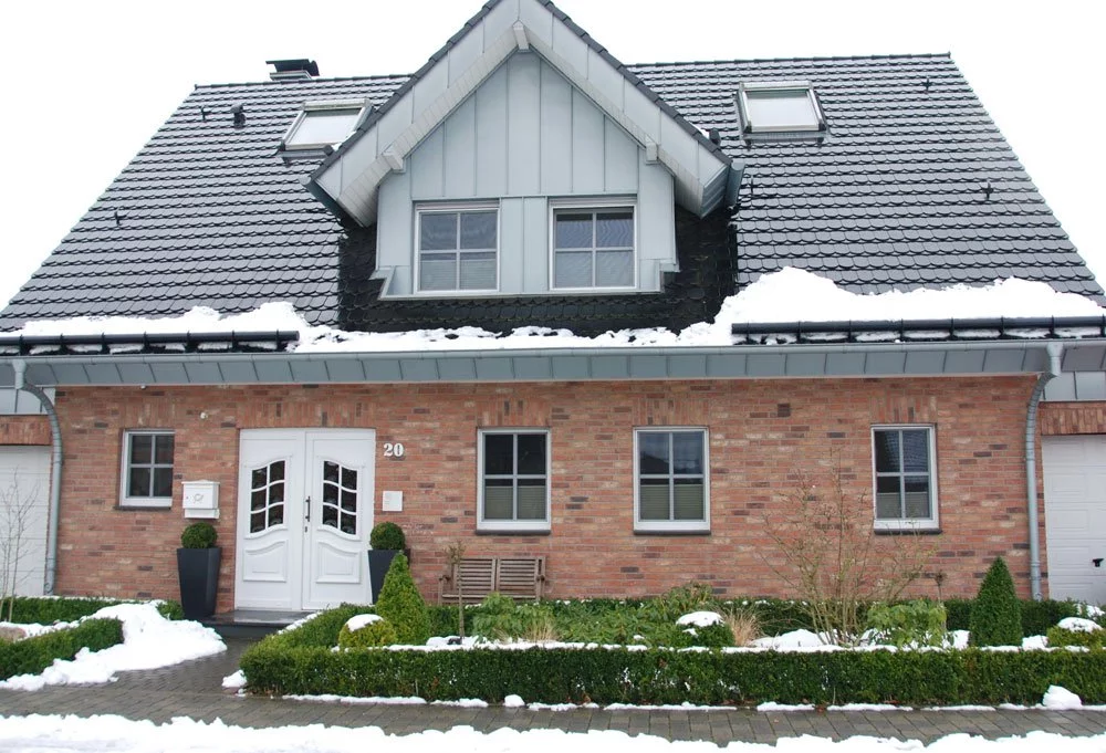 Vorgarten Winter Sicherheit