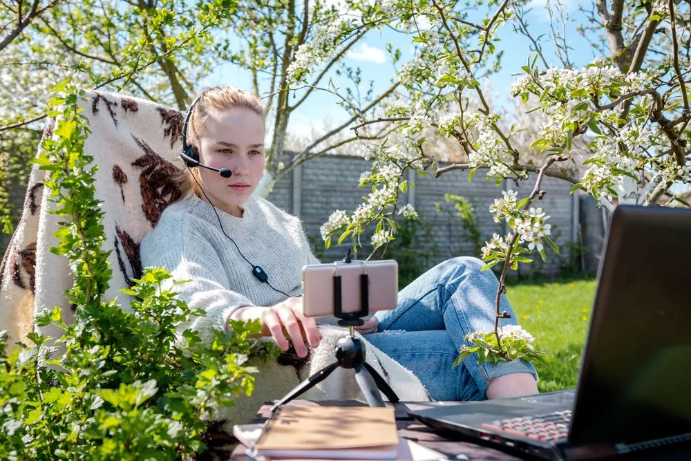 Arbeitsplatz im Garten Homeoffice im Garten