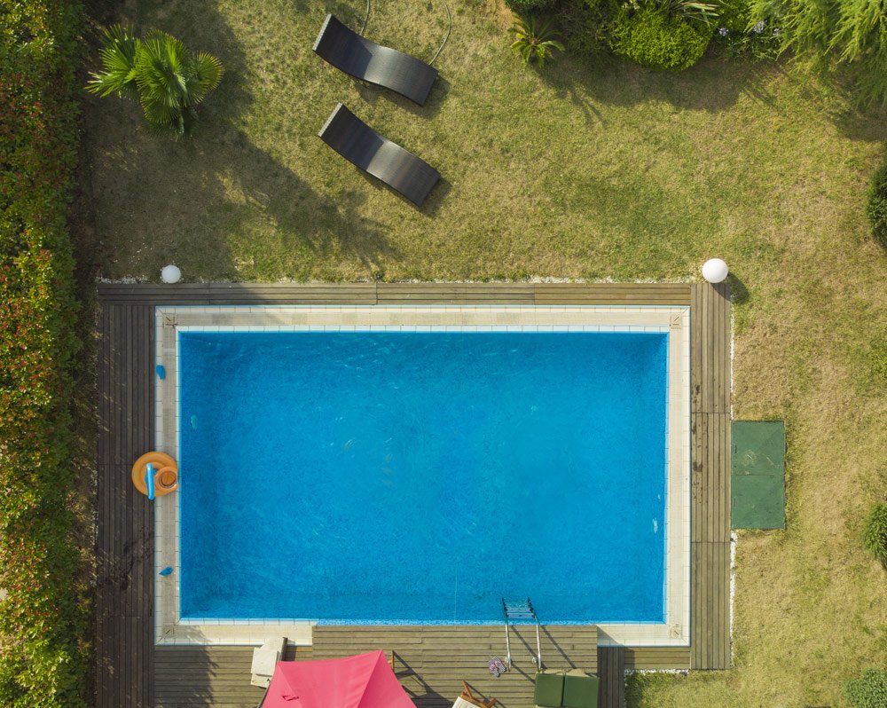 Pool mit angrenzendem Technikschacht Pooltechnik unterbringen im Technikschacht