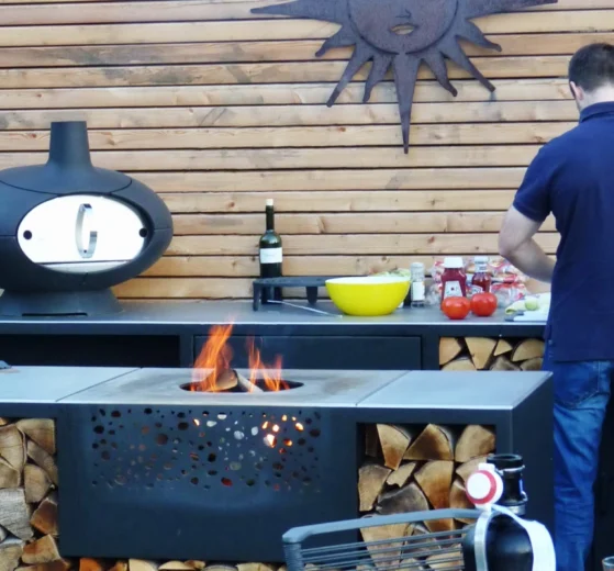 Kochen unter freiem Himmel: Mit der Outdoor-Küche zum Traumgarten