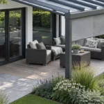 Endlich ein schattiges Plätzchen: Sonnenschutz für die Terrassenüberdachung